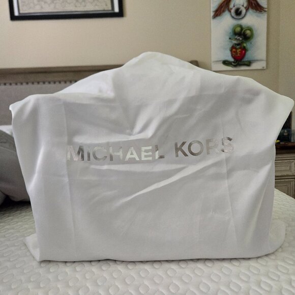 Michael Kors Tote Bag - Picture 1 of 5
